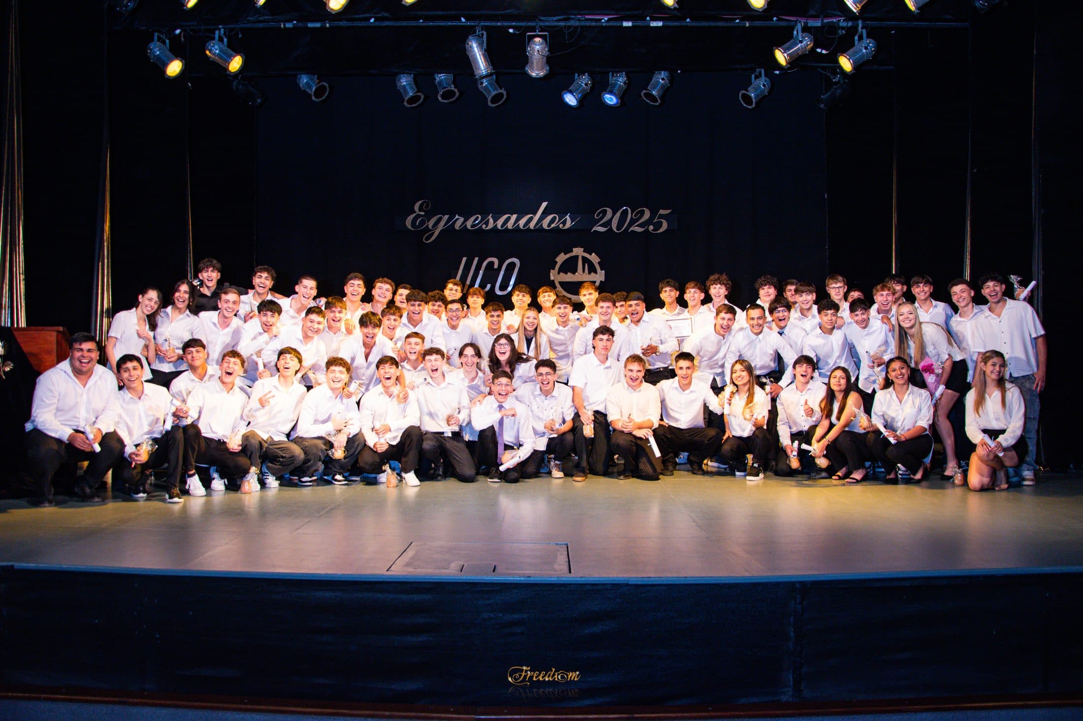 Egresados - Entrega de Diploma - foto 12