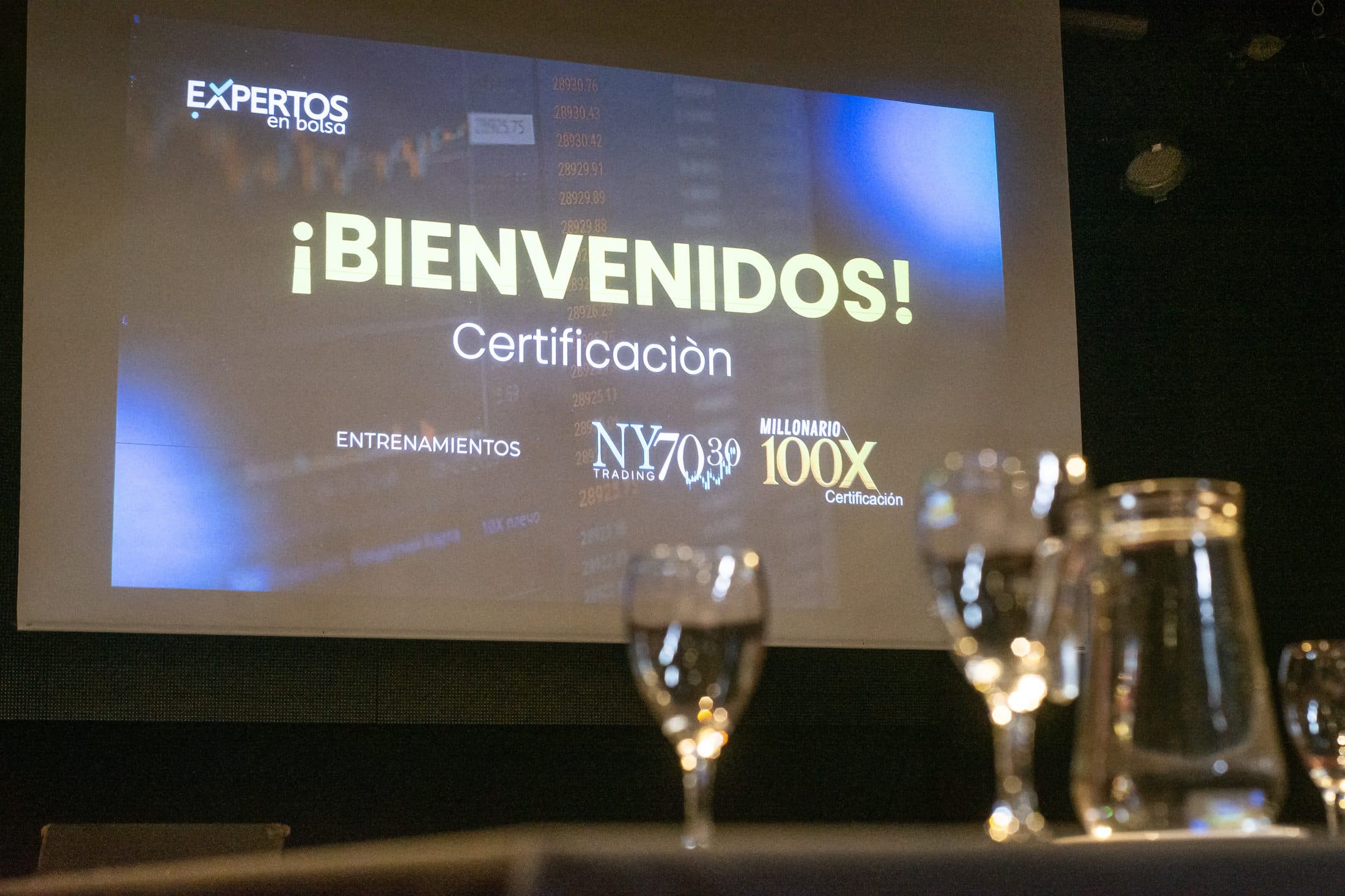 Empresas y Corporativo - foto 1